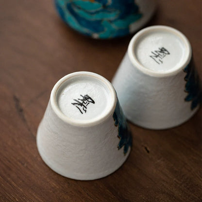Japanese Sake Set – Kutaniyaki Gold Foil Blue Peony Artist Signed