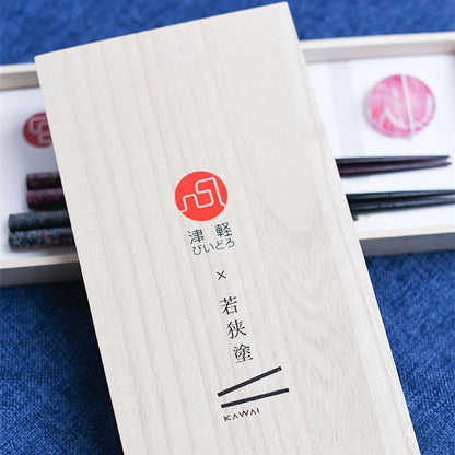 Chopsticks Wedding Gift Set | Japanese Snowflake Handcrafted Wood Couples Chopsticks