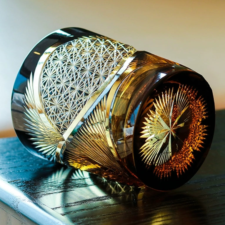 Whiskey Glass Edo Kiriko Crane Feather – Hand-Cut Japanese Tumbler with Wooden Box | 5 Amber Colors