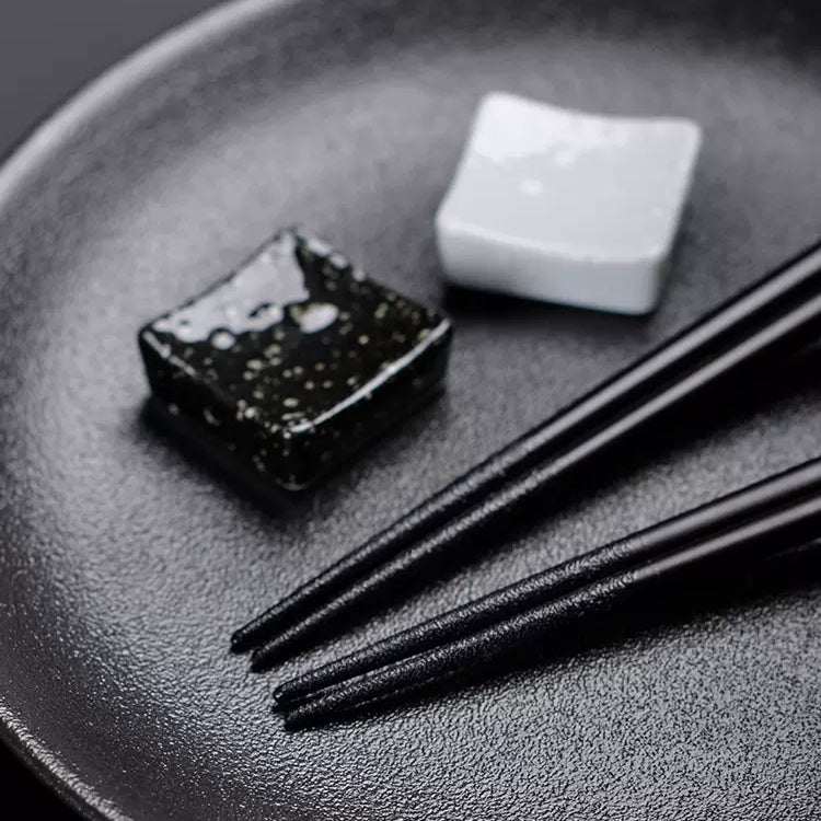 Wedding Chopsticks Gift Set | Golden Sakura Couple Black White