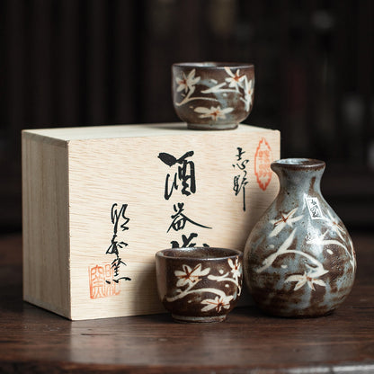Sake Set Shino Ware | Aki no Sasayaki Flagon & 2 Cups