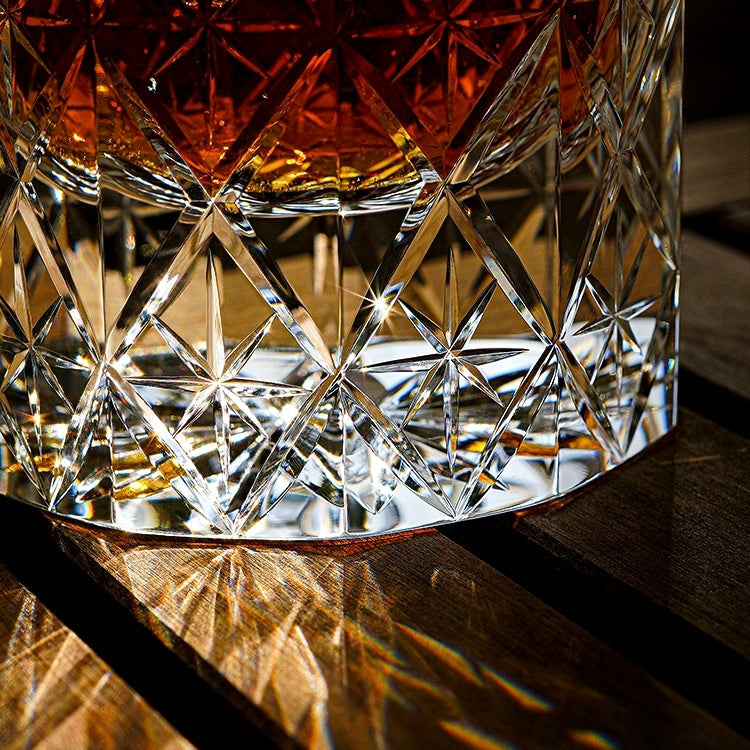 Whiskey Glass Edo Kiriko Celestial – Hand-Cut Floral Japanese Tumbler with Wooden Box | 4 Colors