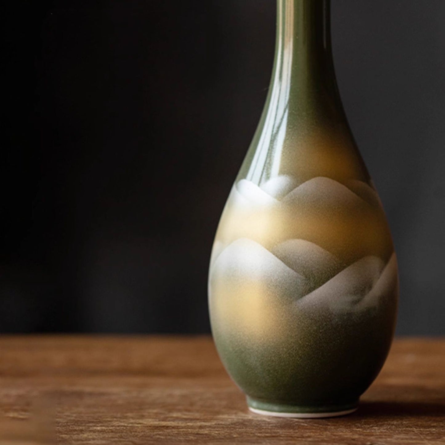 Japanese Ceramic Vase – Kutaniyaki Cloud Landscape Collection
