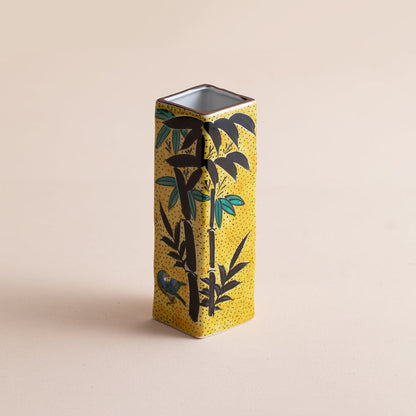 Japanese Ceramic Vase – Kutaniyaki Bamboo Sparrow Gold Glaze