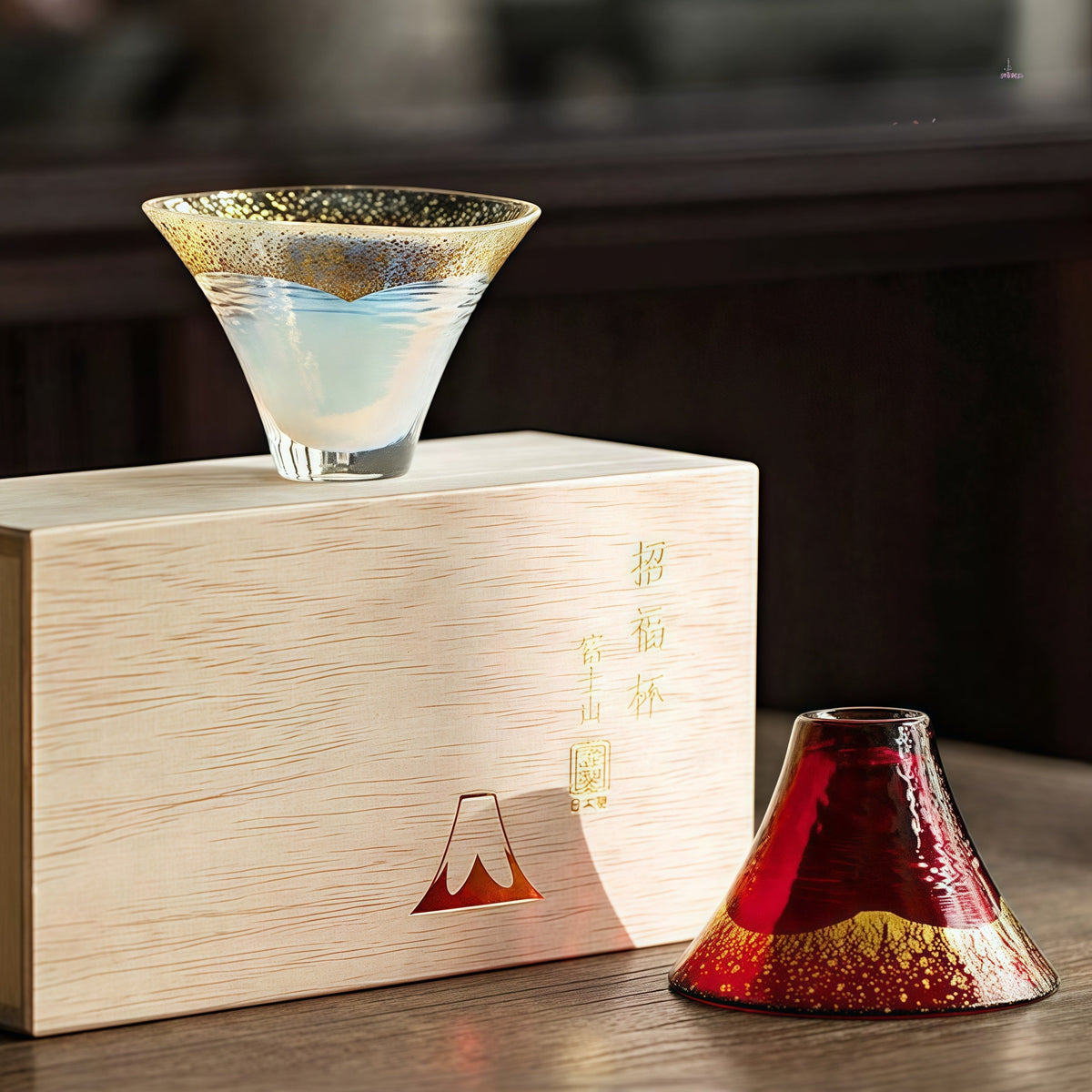 Sake Cup Set Japanese Mt. Fuji Gold Leaf Glass – Shinku & Yuki 2pc
