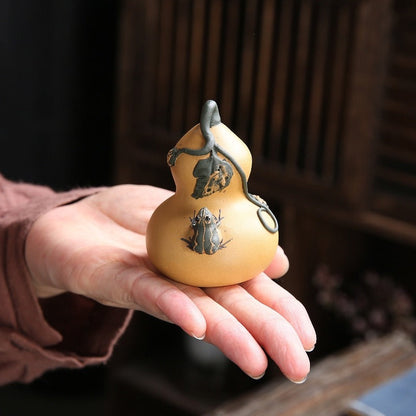 Purple Clay Tea Pet Handcrafted Zisha Gongfu Decor Figure