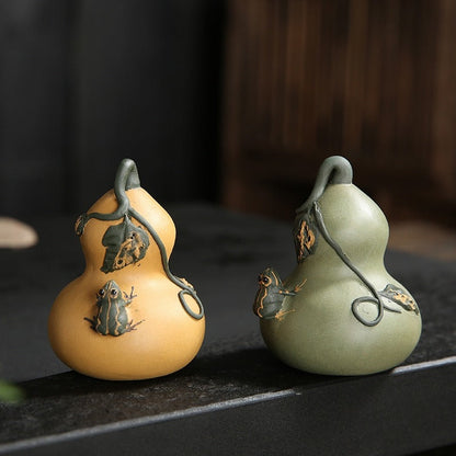 Purple Clay Tea Pet Handcrafted Zisha Gongfu Decor Figure