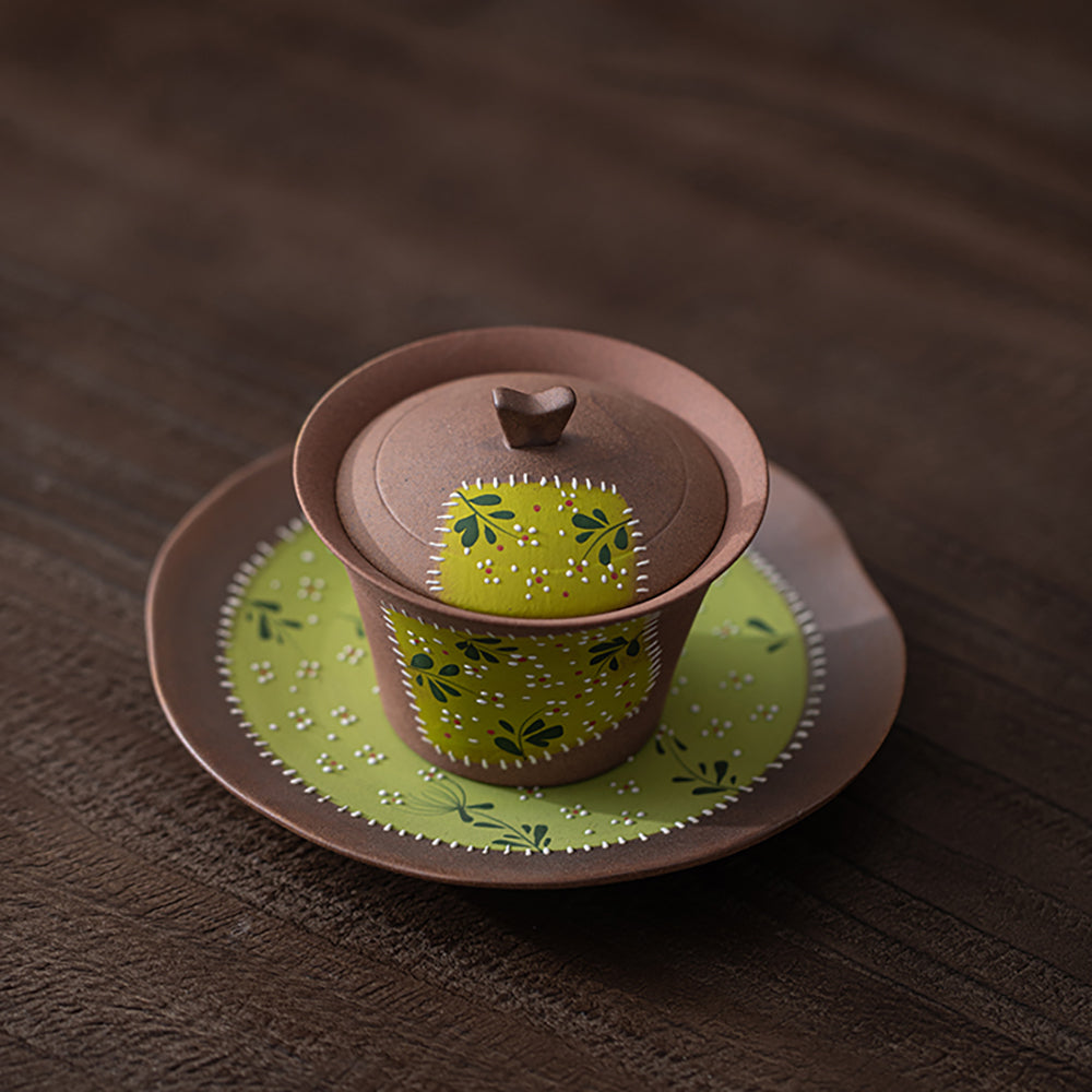 Pottery Gaiwan Tea Cup – Hand-Painted Daisy Patches Old Rock Clay, 120ml Retro Gongfu Tea Set with Saucer