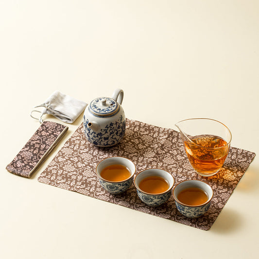 Ruyao Travel Tea Set Blue White Lotus 6-Piece Leather Case