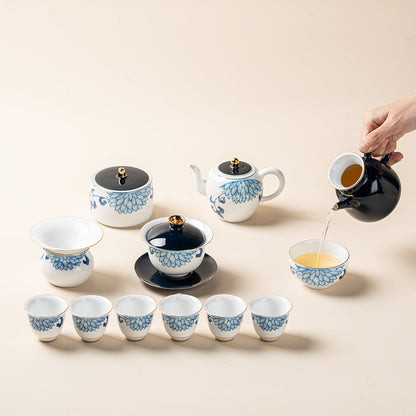 Chinese Tea Set | Blue White Porcelain Chrysanthemum