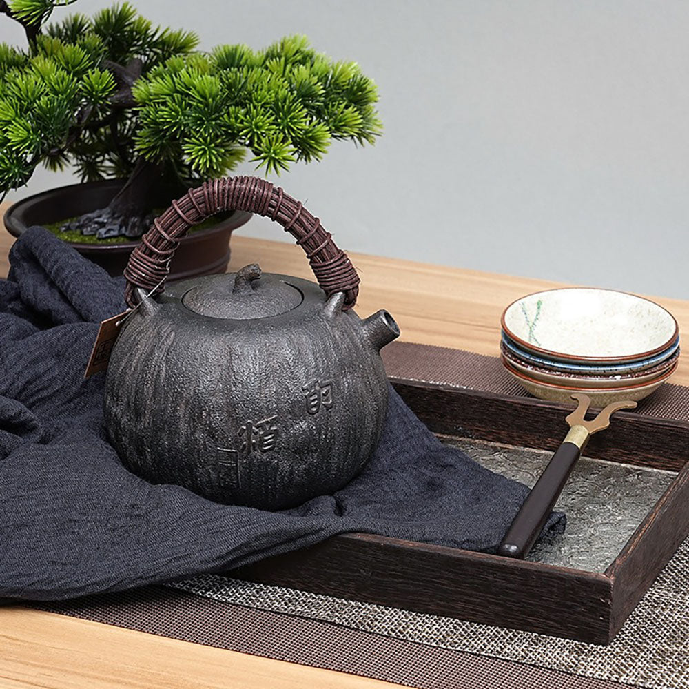 Cast Iron Teapot Japanese Melon Shape 900ml Rattan Handle Tetsubin