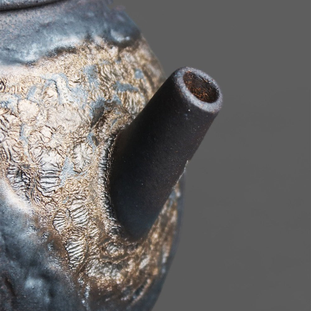 Teapot | Dehua Kiln Gold Glaze Hammered Stone Texture