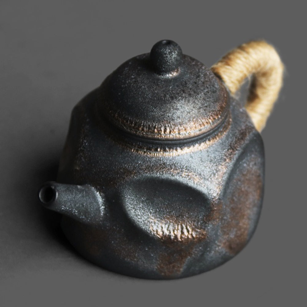 Japanese Coarse Pottery Teapot | Kiln-Changed Black Gold