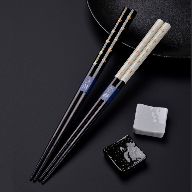 Wedding Chopsticks Gift Set | Golden Sakura Couple Black White