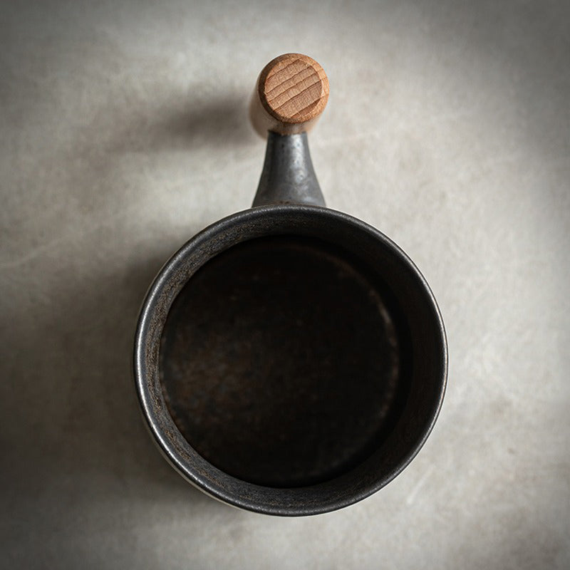 Japanese Coarse Pottery Tea Cup with Handle | Iron Style