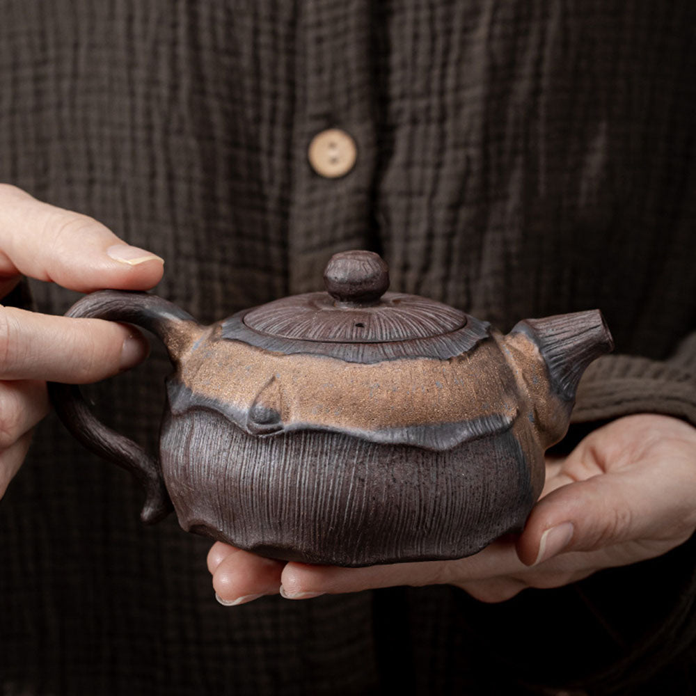 Iron Glaze Lotus Teapot Japanese Ceramic Kiln-Fired 270ml