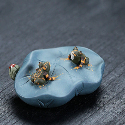 Lotus Leaf Tea Pet Yixing Clay Frogs Nature Harmony Tray