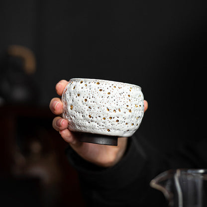 Ceramic Gongfu Tea Cup Gold Glaze Hand-Decorated 120ml