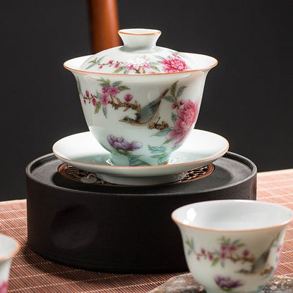 Chinese Gaiwan Tea Cup – Hand-Painted Flowers & Birds Porcelain with Gold Border, 175ml Gongfu Tea Set