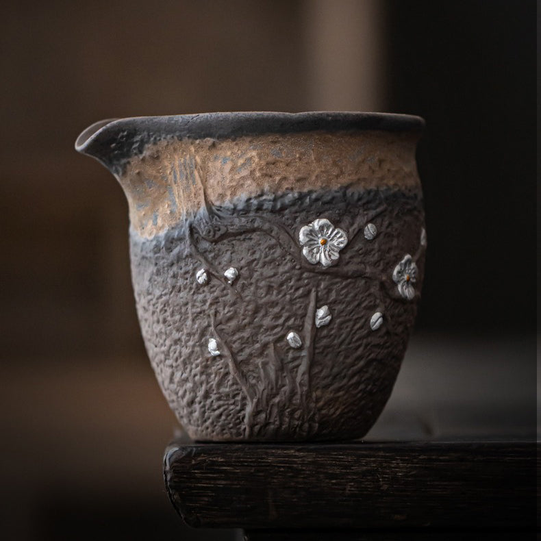 Gongdao Bei Fair Cup Rock Clay Plum Blossom Gilt Glaze 200ml