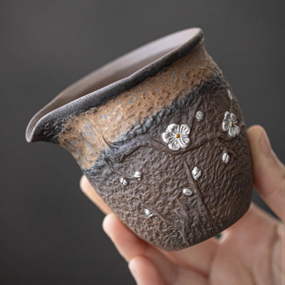 Gongdao Bei Fair Cup Rock Clay Plum Blossom Gilt Glaze 200ml