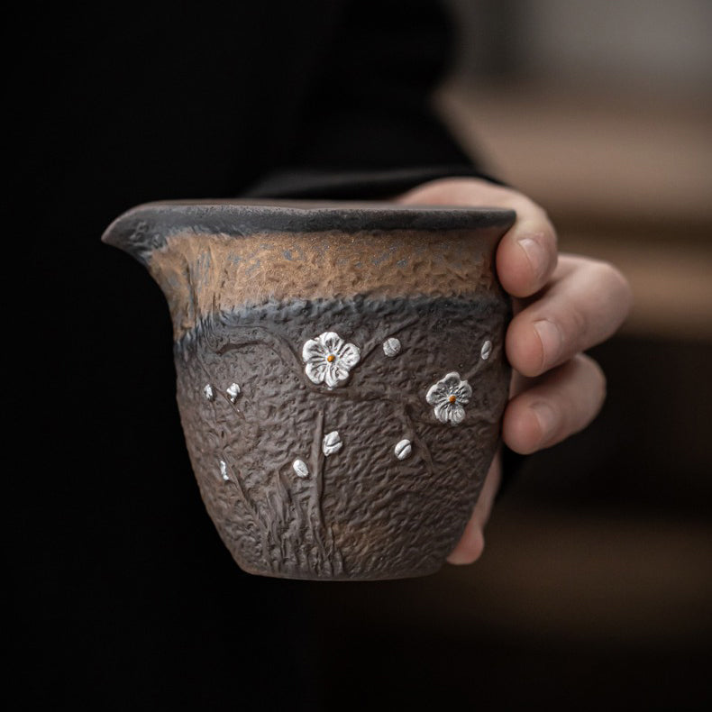 Gongdao Bei Fair Cup Rock Clay Plum Blossom Gilt Glaze 200ml