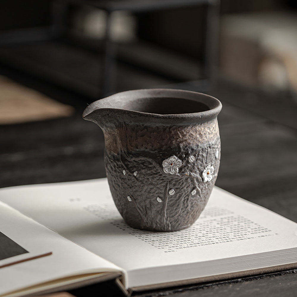 Gongdao Bei Fair Cup Rock Clay Plum Blossom Gilt Glaze 200ml