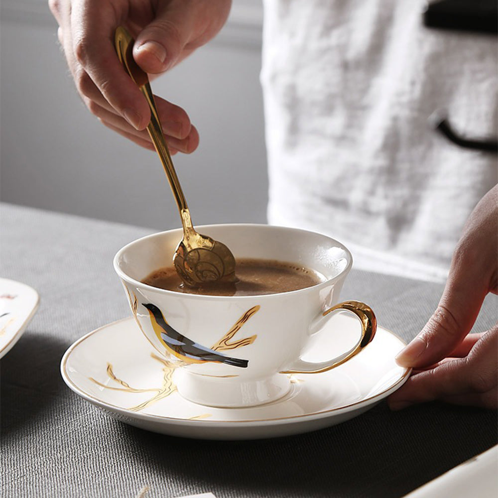 British Bone China Magpie Tea Set Gold Rim 15-Piece Gift Box