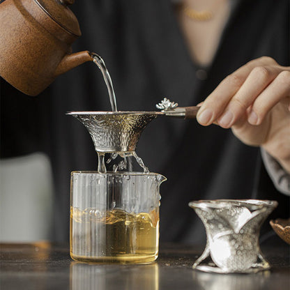Lotus Goldfish Tea Strainer with Holder | Alloy Tea Filter