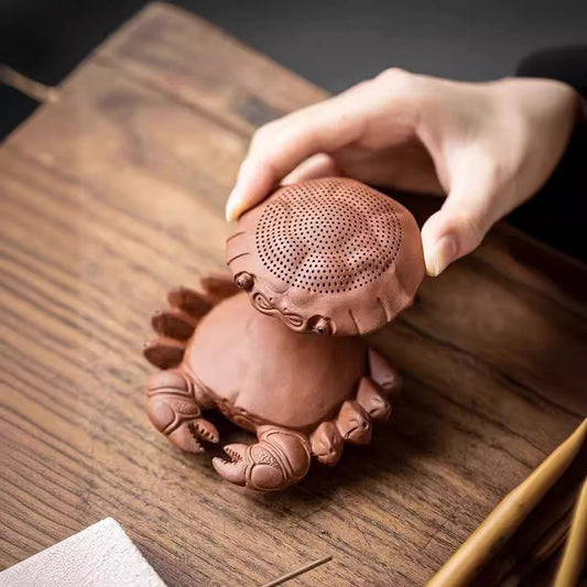 Tea Strainer Crab – Zhu Ni Clay Tea Pet & Filter 2-in-1