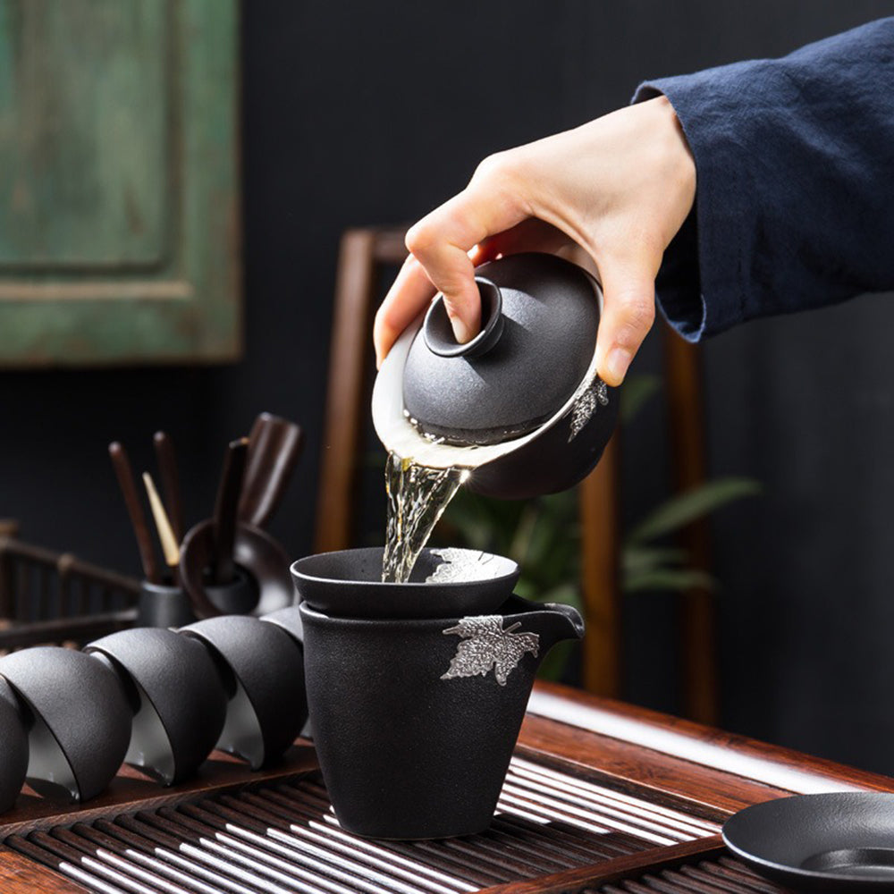 Japanese Black Pottery Tea Set with Tray 16-Piece Gaiwan