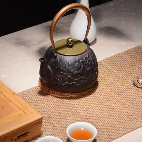 Cast Iron Peony Teapot Rose Gold Handle 1200ml Fe2+ Release