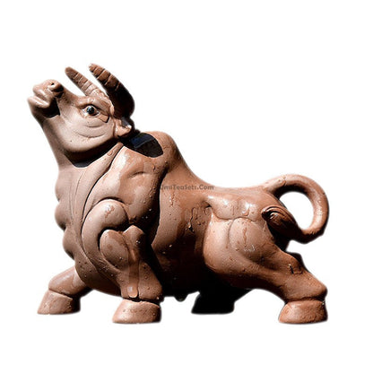 Chinese Tea Pet Yixing Clay Bull Figurine for Tea Tray
