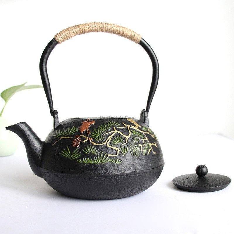 Cast Iron Teapot – Guest-Greeting Pine Engraved Tetsubin | Hemp Rope Handle, 1200ml Gongfu Tea Kettle