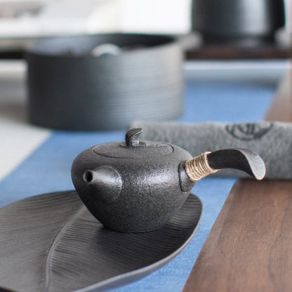 Japanese Teapot Black Coarse Pottery Old Rock Clay 170ml