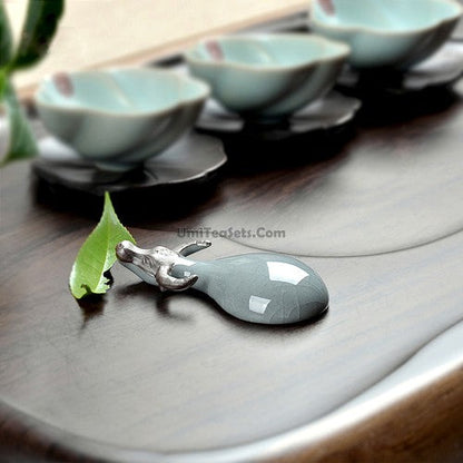 Tea Pet Ruyao Ice Crack Figurine for Gongfu Tea Tray