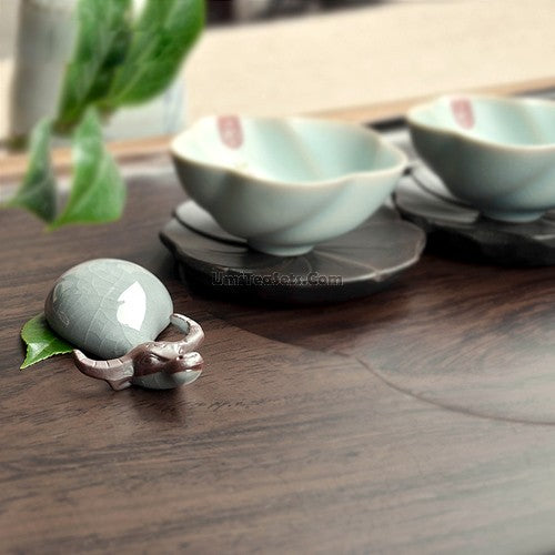 Tea Pet Ruyao Ice Crack Figurine for Gongfu Tea Tray