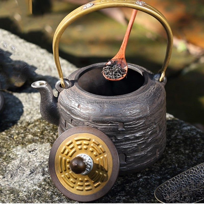 Cast Iron Teapot Buddha Carved Tetsubin 1300ml Copper Lid
